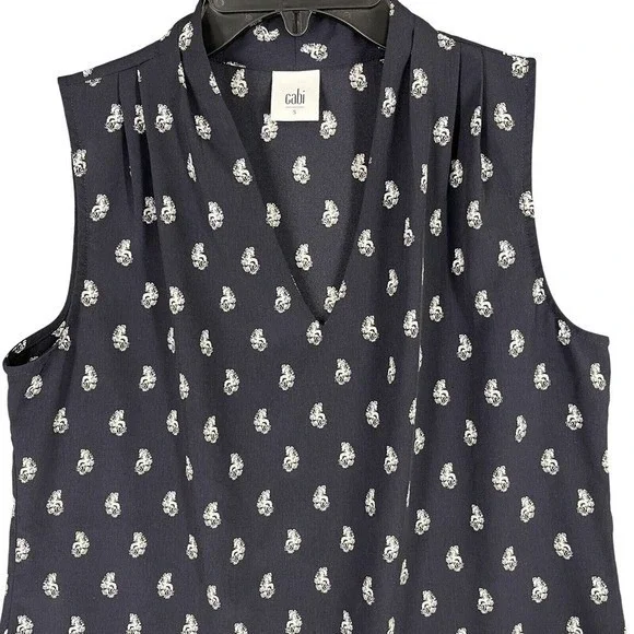 Cabi Blouse Womens S Sleeveless Va clean white design with breathable fab - Picture 2 of 9